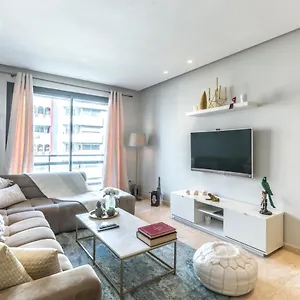 Comfortable & Elegant Flat In A Lively Place By Shortstaymaroc Apartment
